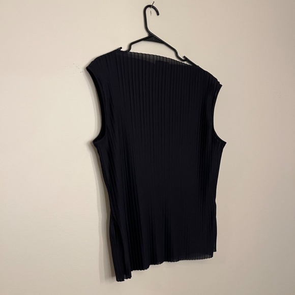 COS pleated navy tank blouse size M - Picture 4 of 7